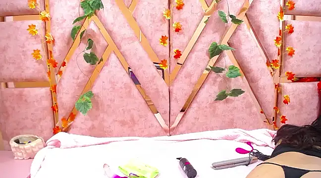 Snapshot of Freya_Miller_ chatting on December 27, 2024, 9:00 pm Freya Miller online show from December 27, 2024, 9:00 pm