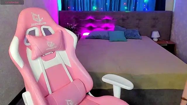 Christy Little online show from February 11, 2025, 8:05 am