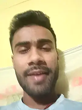 Skinny Bigass 23 online show from February 24, 2025, 6:26 pm