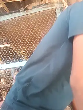 Skinny Bigass 23 online show from February 11, 2026, 8:19 am