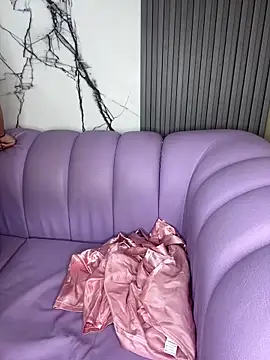 Snapshot of Aaliyah_Salma chatting on April 14, 2026, 7:31 pm Aaliyah Salma online show from April 14, 2026, 7:31 pm