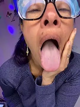 Goddess-Love- online show from March 11, 2026, 9:26 am