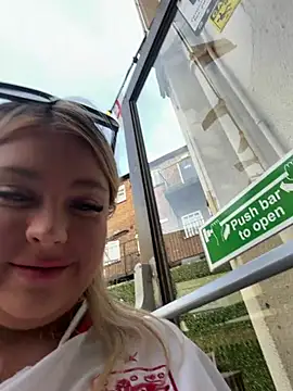 blairbella online show from July 1, 2026, 5:45 pm
