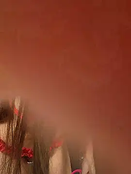 Snapshot of desiree-doux chatting on November 30, 2025, 9:41 pm desiree-doux online show from November 30, 2025, 9:41 pm