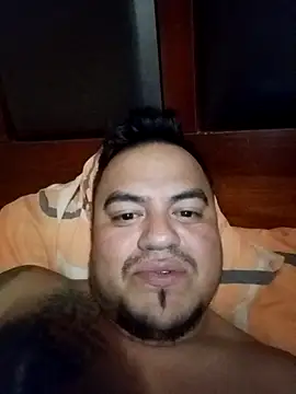 Snapshot of TheBriiaand30 chatting on October 7, 2025, 2:53 am TheBriiaand30 online show from October 7, 2025, 2:53 am