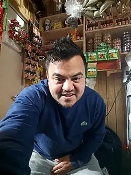 Snapshot of TheBriiaand30 chatting on October 23, 2025, 9:13 pm TheBriiaand30 online show from October 23, 2025, 9:13 pm