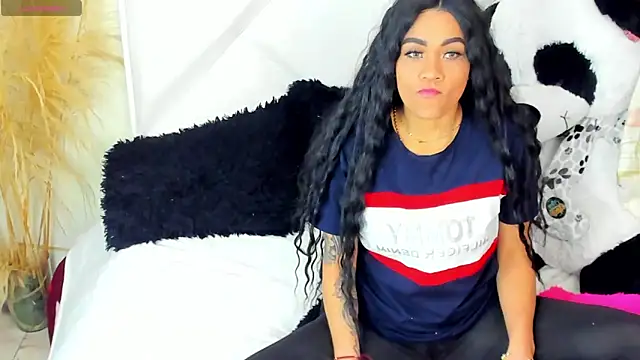 ScarlethNatasha online show from October 21, 2025, 3:18 am