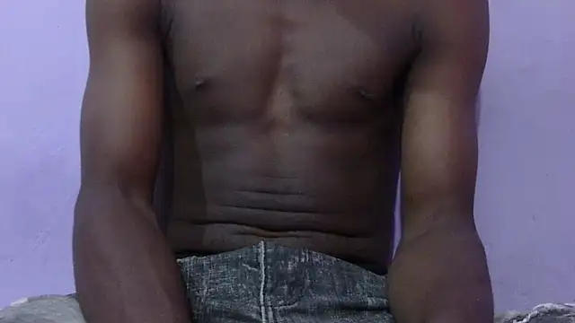 kingmaestro  online show from April 21, 2026, 10:45 pm