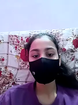 Snapshot of magicmoment00786 chatting on December 2, 2024, 5:59 am magicmoment00786 online show from December 2, 2024, 5:59 am