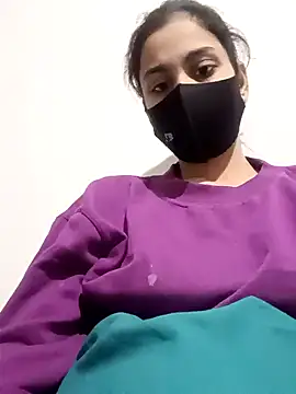 Snapshot of magicmoment00786 chatting on December 3, 2024, 3:11 pm magicmoment00786 online show from December 3, 2024, 3:11 pm