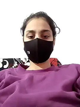 Snapshot of magicmoment00786 chatting on December 5, 2024, 10:55 am magicmoment00786 online show from December 5, 2024, 10:55 am