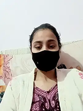 Snapshot of magicmoment00786 chatting on January 15, 2025, 9:24 am magicmoment00786 online show from January 15, 2025, 9:24 am