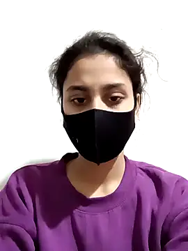 Snapshot of magicmoment00786 chatting on January 17, 2025, 4:15 pm magicmoment00786 online show from January 17, 2025, 4:15 pm