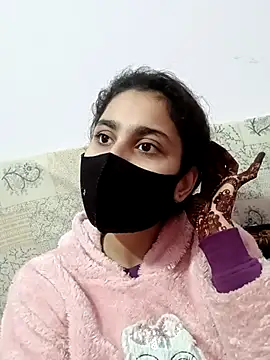 Snapshot of magicmoment00786 chatting on January 18, 2025, 10:49 am magicmoment00786 online show from January 18, 2025, 10:49 am