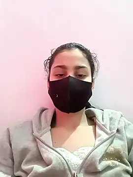 Snapshot of magicmoment00786 chatting on February 2, 2025, 7:41 am magicmoment00786 online show from February 2, 2025, 7:41 am