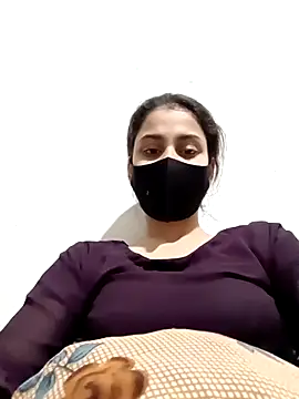 Snapshot of magicmoment00786 chatting on February 3, 2025, 3:49 pm magicmoment00786 online show from February 3, 2025, 3:49 pm