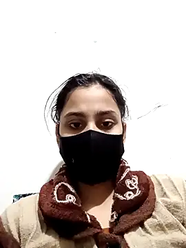 Snapshot of magicmoment00786 chatting on February 7, 2025, 4:14 pm magicmoment00786 online show from February 7, 2025, 4:14 pm