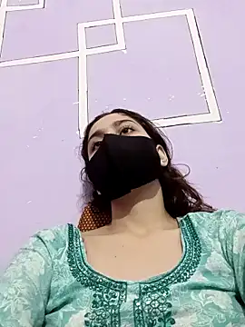 Snapshot of magicmoment00786 chatting on October 31, 2025, 7:09 am magicmoment00786 online show from October 31, 2025, 7:09 am