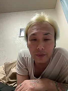 kouji8800 online show from March 7, 2025, 11:29 am