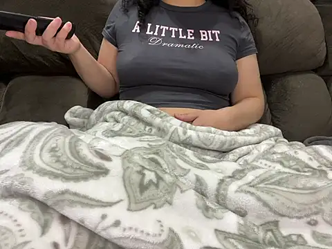 Snapshot of Tinytink chatting on February 25, 2025, 3:49 pm Tinytink online show from February 25, 2025, 3:49 pm