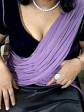 indian anu mallu online show from March 12, 2025, 5:13 am