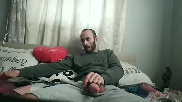 Snapshot of kisandgioni chatting on December 31, 2024, 12:15 pm kisandgioni online show from December 31, 2024, 12:15 pm