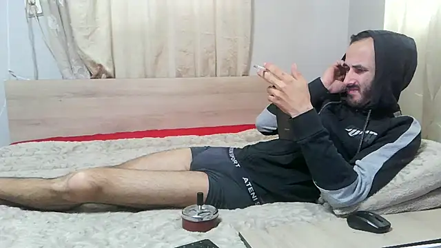 Snapshot of kisandgioni chatting on March 17, 2025, 7:13 am kisandgioni online show from March 17, 2025, 7:13 am