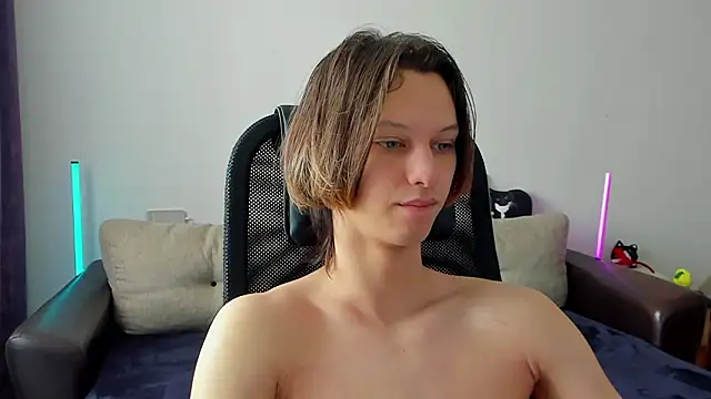 Ostin meow online show from March 11, 2026, 6:41 am