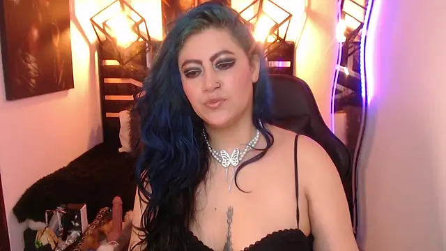 Snapshot of scarleth_blue chatting on May 21, 2026, 3:13 am scarleth blue online show from May 21, 2026, 3:13 am
