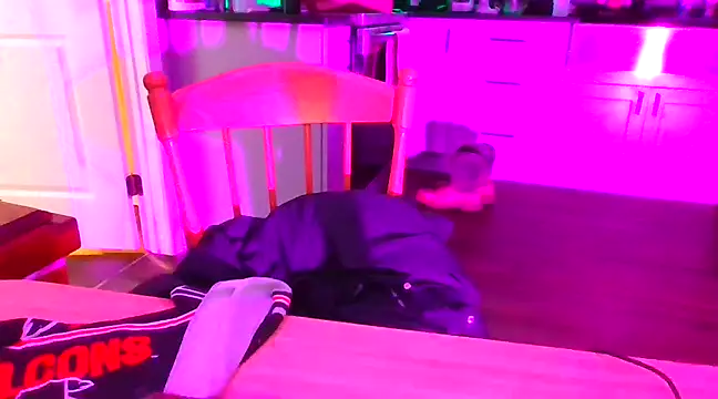 rickyslick123 online show from December 15, 2024, 9:03 am