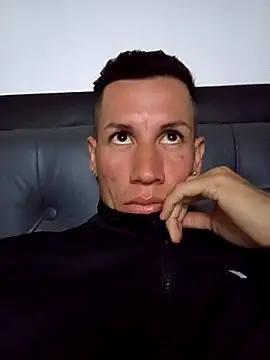 Snapshot of FlacoDani chatting on October 22, 2025, 11:21 am FlacoDani online show from October 22, 2025, 11:21 am