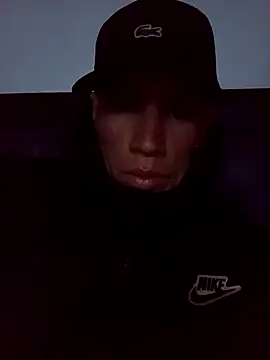 Snapshot of FlacoDani chatting on October 28, 2025, 5:59 pm FlacoDani online show from October 28, 2025, 5:59 pm