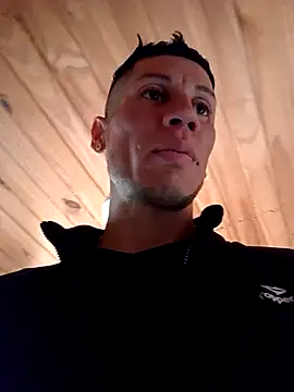 Snapshot of FlacoDani chatting on November 8, 2025, 2:50 pm FlacoDani online show from November 8, 2025, 2:50 pm