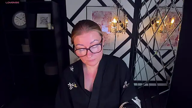 AlexandraKind online show from February 9, 2025, 12:28 am