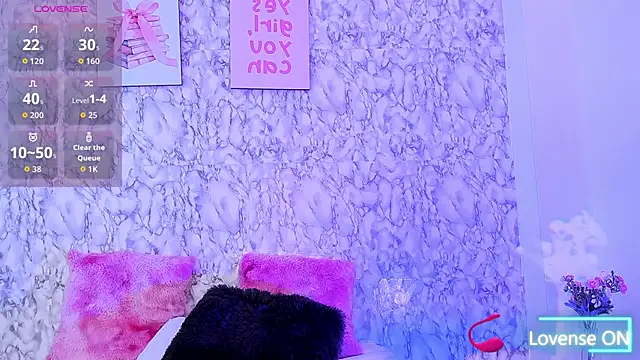  karenestrada online show from March 12, 2026, 7:14 am