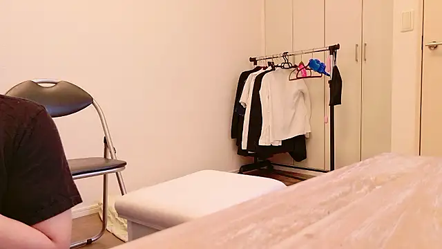 Snapshot of undo-busoku69 chatting on November 10, 2025, 7:51 am undo-busoku69 online show from November 10, 2025, 7:51 am