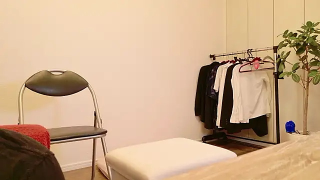 Snapshot of undo-busoku69 chatting on November 16, 2025, 10:21 am undo-busoku69 online show from November 16, 2025, 10:21 am