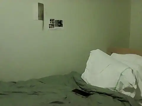 housewife shantie online show from February 3, 2026, 7:46 am