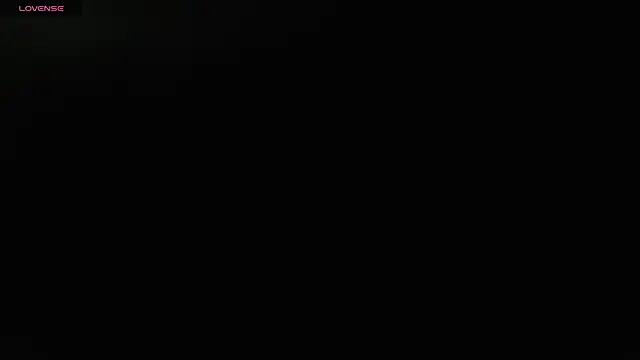 Snapshot of lulu_25_ chatting on December 23, 2024, 12:57 am lulu 25 online show from December 23, 2024, 12:57 am