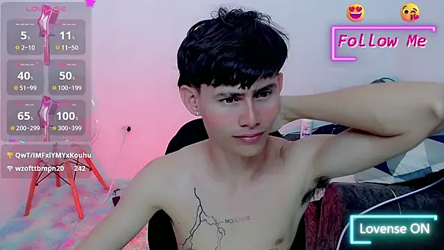 Snapshot of tanjiro_cute chatting on January 18, 2025, 7:28 am tanjiro cute online show from January 18, 2025, 7:28 am