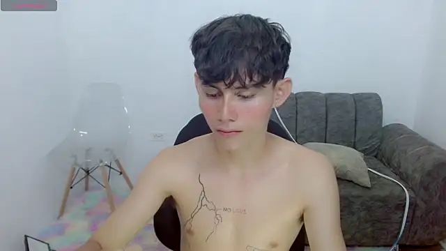 Snapshot of tanjiro_cute chatting on February 27, 2025, 3:14 am tanjiro cute online show from February 27, 2025, 3:14 am