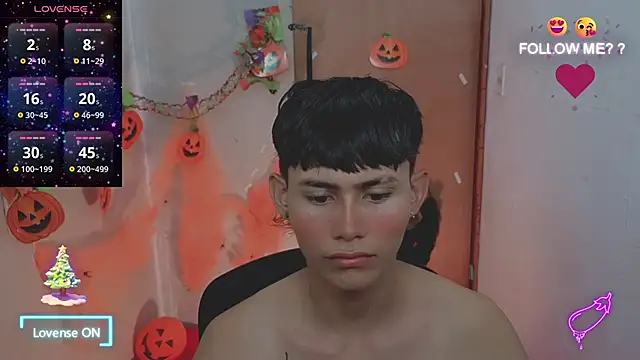 Snapshot of tanjiro_cute chatting on November 22, 2025, 5:06 am tanjiro cute online show from November 22, 2025, 5:06 am