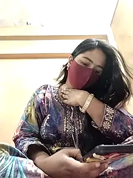 Magical Girl- online show from March 6, 2025, 2:51 am