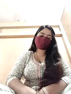 Magical Girl- online show from March 22, 2025, 5:49 am