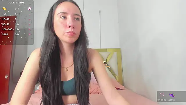 Snapshot of rousee_yareldss chatting on January 16, 2025, 6:14 am rousee yareldss online show from January 16, 2025, 6:14 am