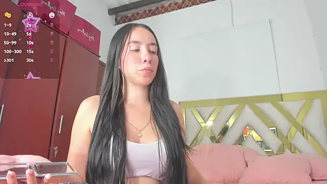 Snapshot of rousee_yareldss chatting on March 12, 2025, 5:57 am rousee yareldss online show from March 12, 2025, 5:57 am