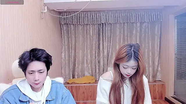 Guo798 online show from December 22, 2024, 1:33 pm