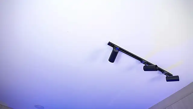 varenkaivanova 22 online show from April 9, 2026, 6:19 am