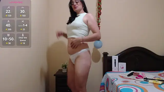 sara florez1 online show from January 25, 2025, 11:13 am