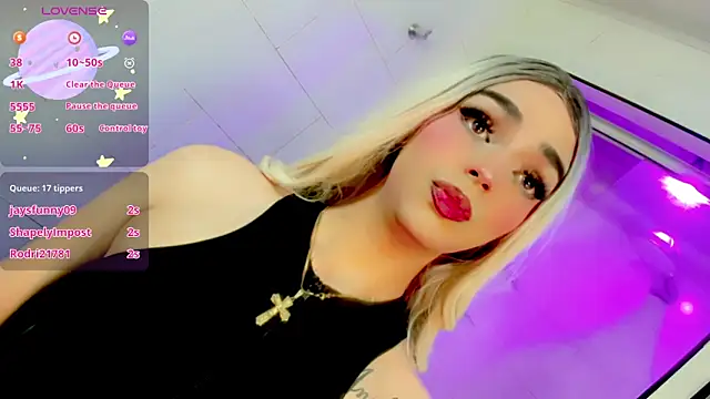 Alessa mullen online show from June 5, 2026, 3:24 am